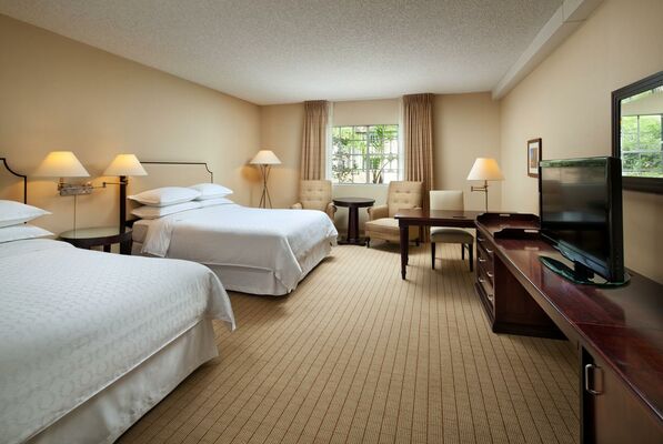 Anaheim Majestic Garden Hotel - 4 of 20