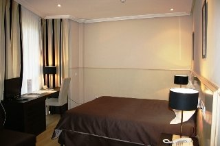 A&H Suites Madrid - 6 of 8