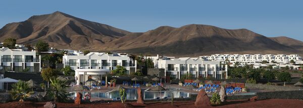 Bahia Playa Blanca - 1 of 13