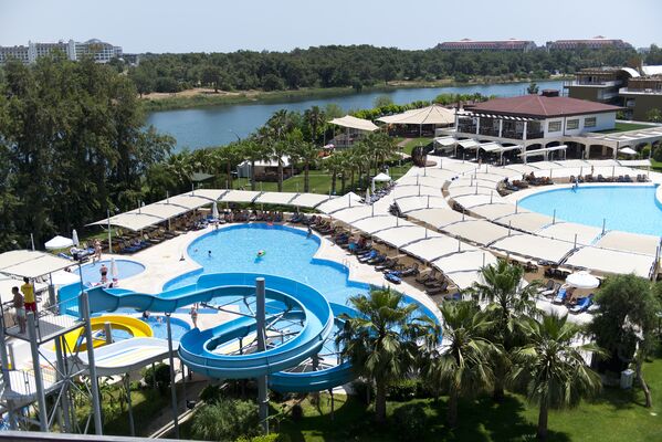 side otium family club marine beach