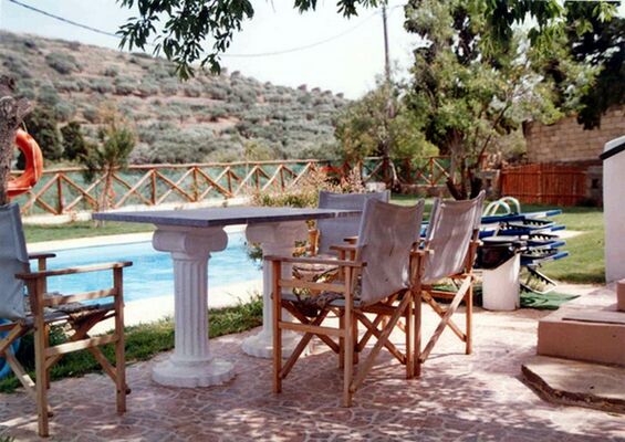 Almond Tree House - 13 of 14