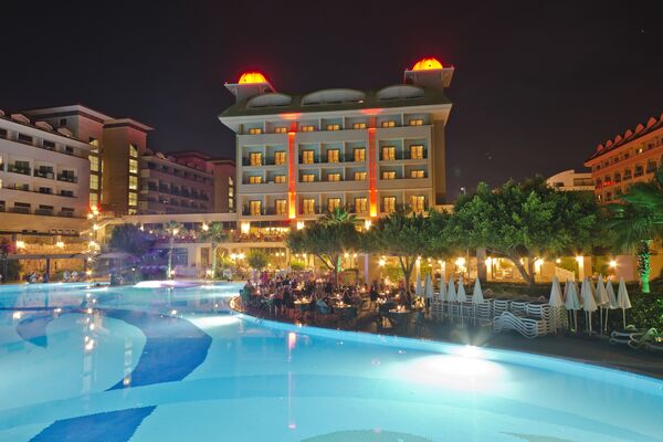 Aydinbey King's Palace & Spa - Side, Antalya - On The Beach