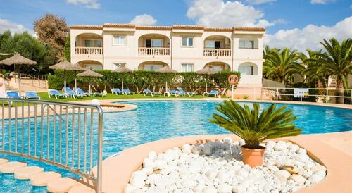 Porto Drach Aparthotel - Porto Cristo, Majorca - On The Beach