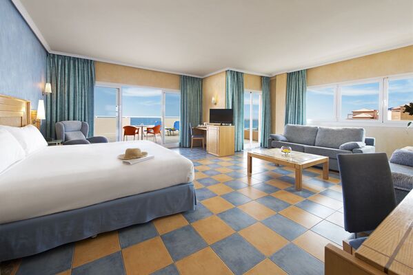 Elba Sara Beach & Golf Resort - 7 of 18