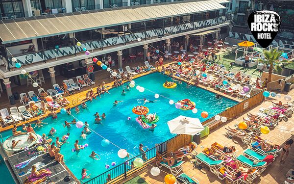 Ibiza Rocks Budget Apartments - Adults Only - 9 of 9