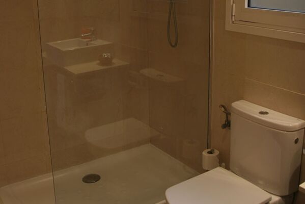 Arago Apartments (565) - 5 of 5