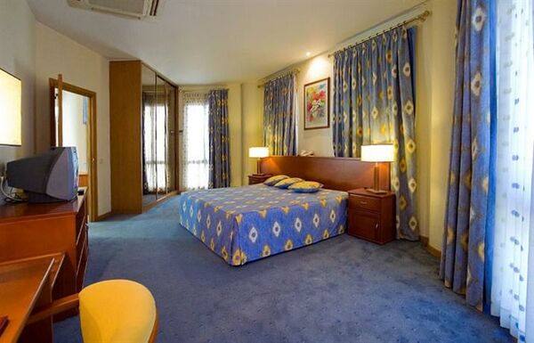 Hotel Alif Campo Pequeno - 4 of 12
