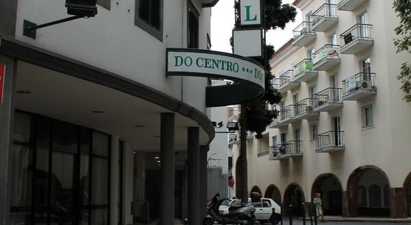 Do Centro Hotel - 1 of 14