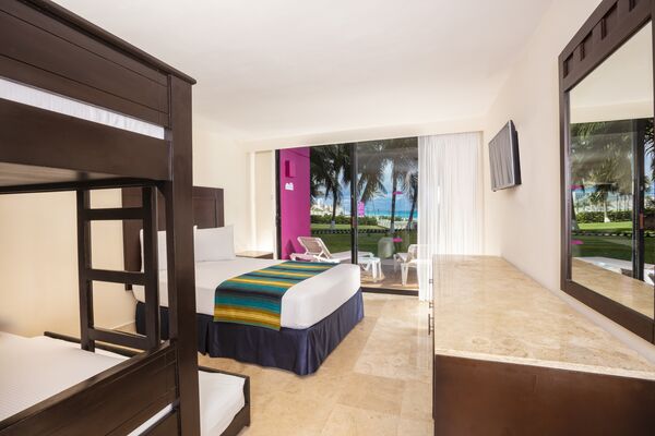 Crown Paradise Club Cancun - Cancun Hotel Zone, Riviera Maya - On The Beach