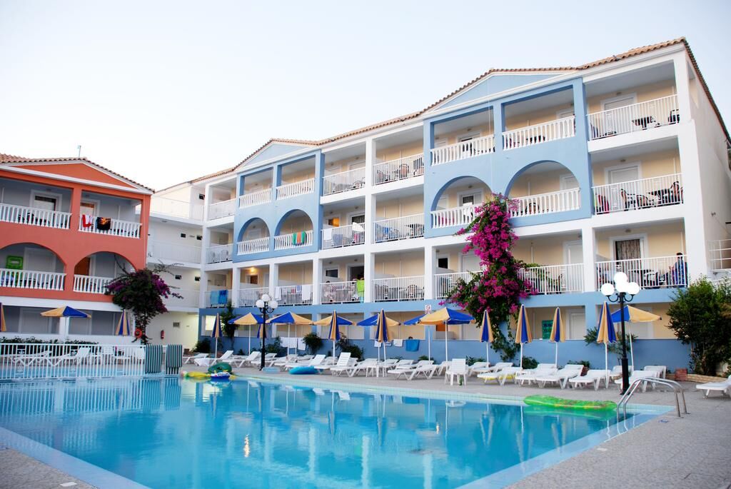 Planos bay sales hotel zante