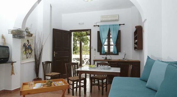 Anna Apartments - 7 of 11