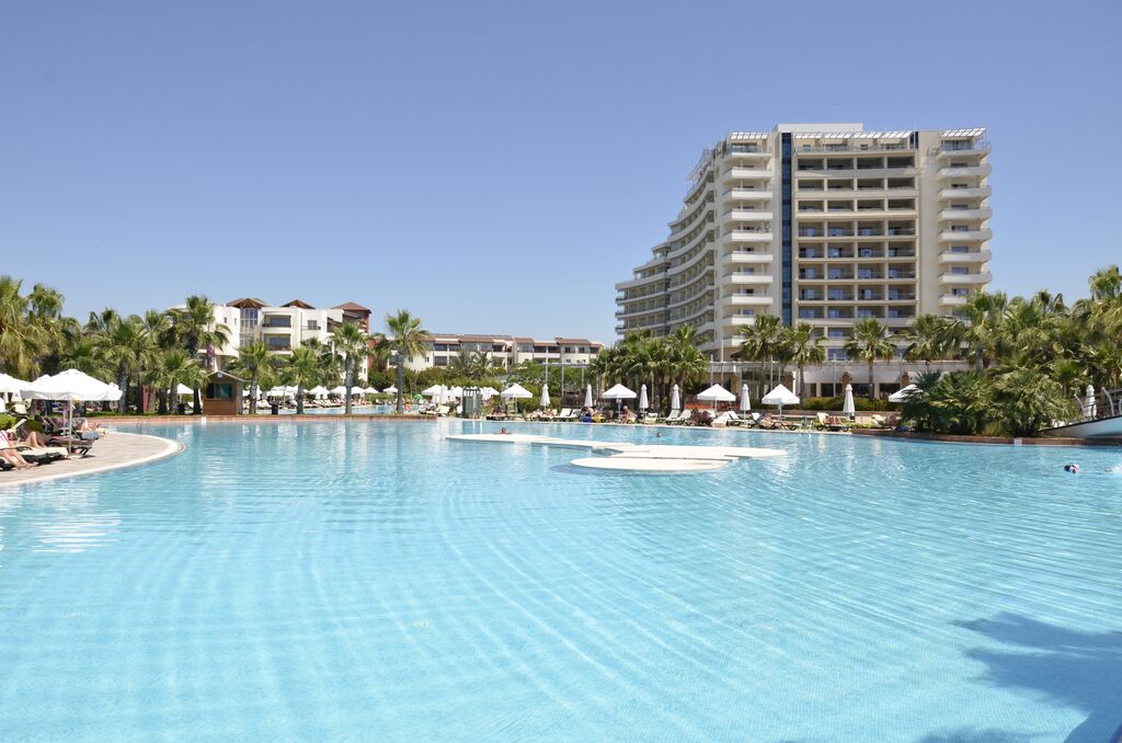 Lara Barut Collection Lara Antalya On The Beach