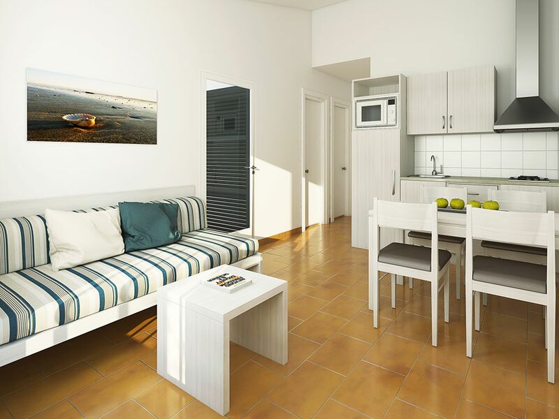 Cala Blanca Apartments - 8 of 12