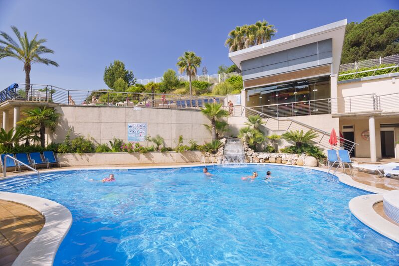 Hotel Oasis Park Splash Calella, Costa Brava On The Beach