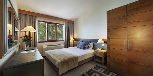 Pine Bay Holiday Resort - Kusadasi, Izmir Area - On The Beach