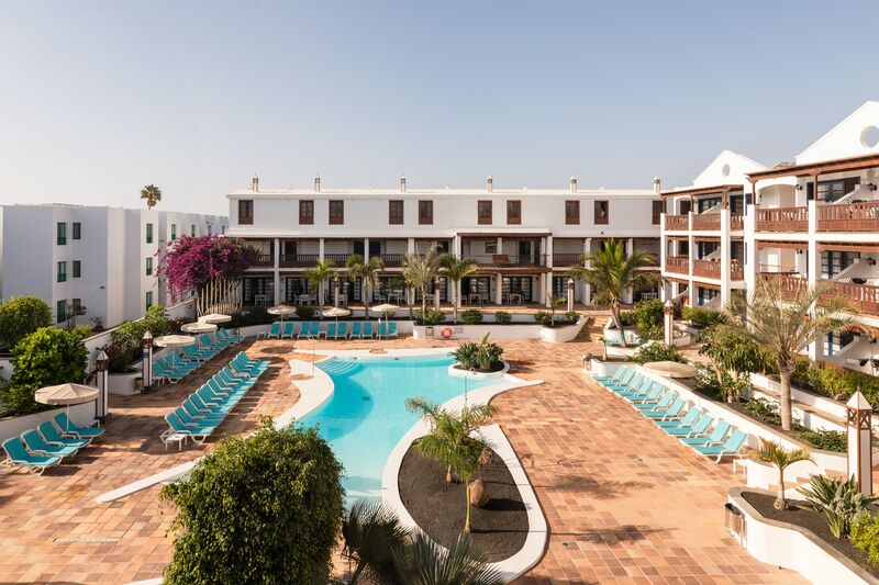 Nazaret Mansion - Costa Teguise, Lanzarote - On The Beach