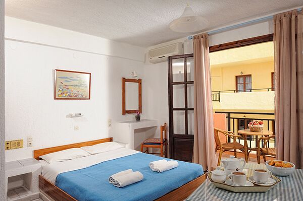 Cleopatra Apartments - 6 of 15