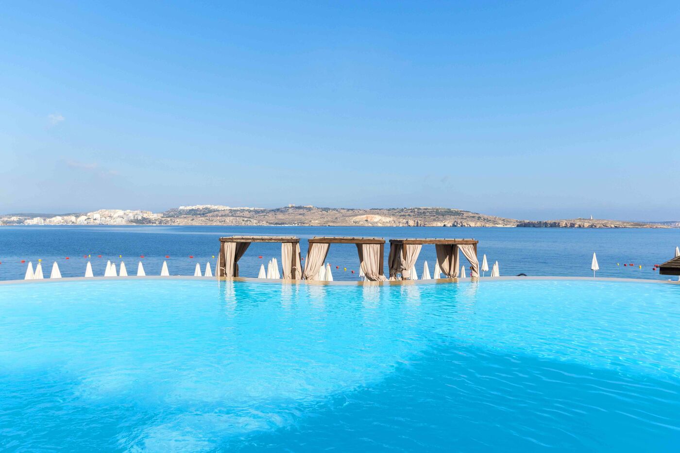 Malta Holidays 2022 |On the Beach