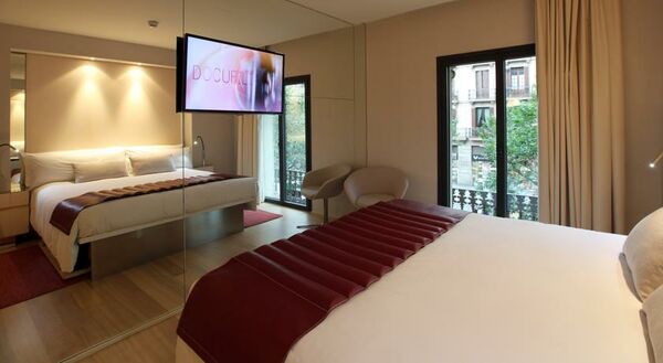 Cram Hotel - 3 of 12