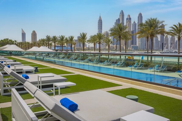 Hilton Dubai Palm Jumeirah - 6 of 22