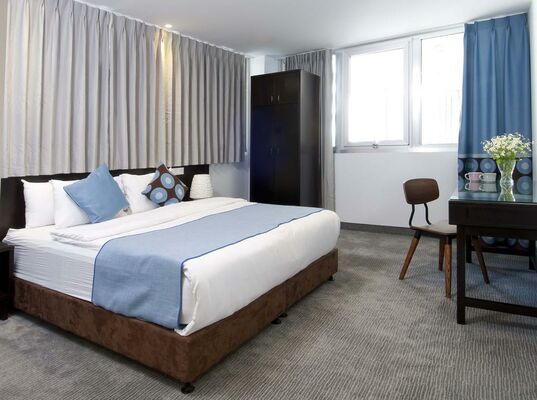 Embassy Hotel Tel Aviv - 2 of 9