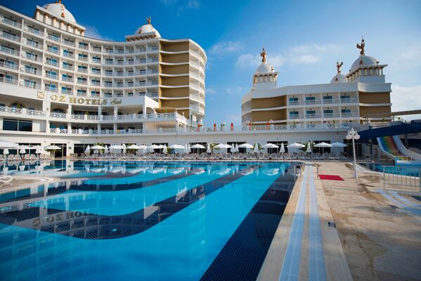 Sui Resort Hotel - Alanya, Antalya - On The Beach