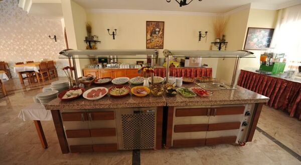 Belcehan Beach Hotel - 7 of 7