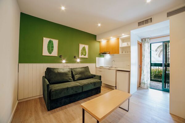 palm-court-apartments-benidorm-costa-blanca-on-the-beach