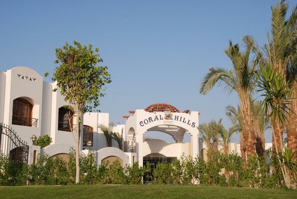 Coral Hills Resort - 11 of 16